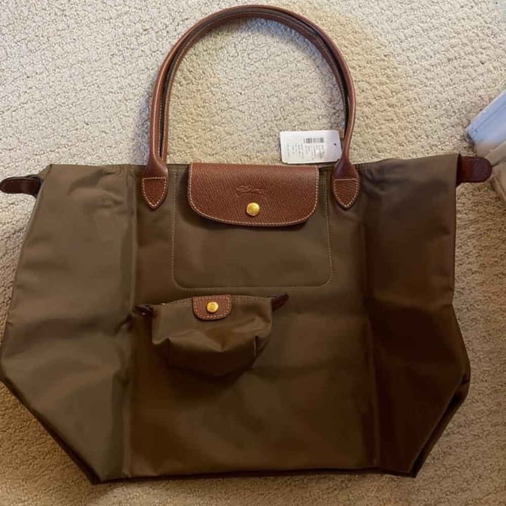 Longchamp tote and matching coin purse